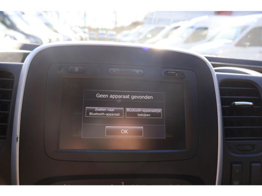 Renault Trafic 2.0 dCi 120pk L2 H1 Airco Navigatie ActivLease financial lease