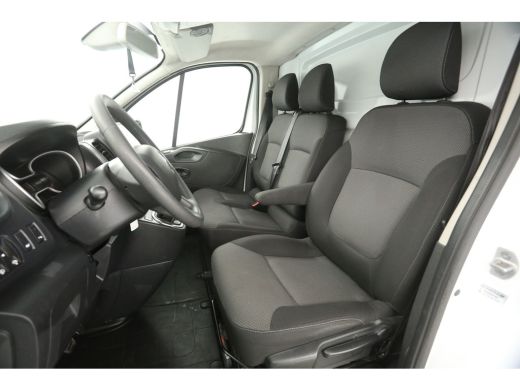 Renault Trafic 2.0 dCi 145PK L2H1 | Aut. | Airco | Cruise | Camera | 3 Zits | 2xSchuifdeur | Carplay | Parkeersens. ActivLease financial lease