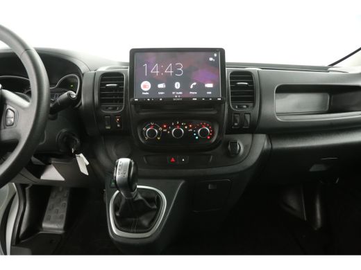 Renault Trafic 2.0 dCi 145PK L2H1 | Aut. | Airco | Cruise | Camera | 3 Zits | 2xSchuifdeur | Carplay | Parkeersens. ActivLease financial lease