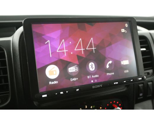 Renault Trafic 2.0 dCi 145PK L2H1 | Aut. | Airco | Cruise | Camera | 3 Zits | 2xSchuifdeur | Carplay | Parkeersens. ActivLease financial lease