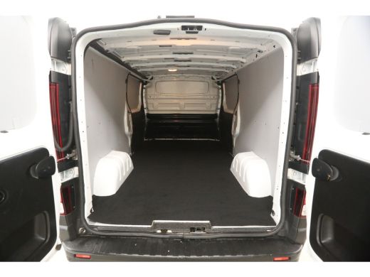 Renault Trafic 2.0 dCi 145PK L2H1 | Aut. | Airco | Cruise | Camera | 3 Zits | 2xSchuifdeur | Carplay | Parkeersens. ActivLease financial lease