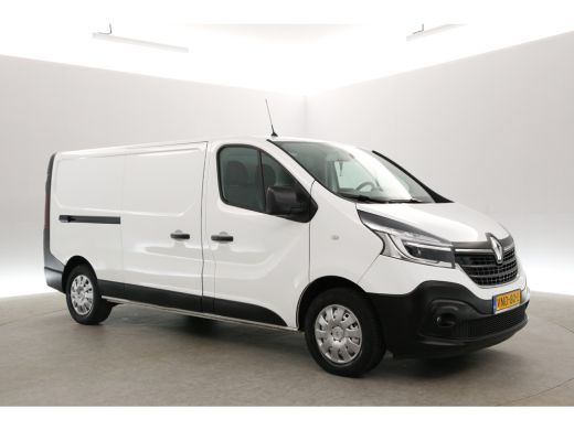 Renault Trafic 2.0 dCi 145PK L2H1 | Aut. | Airco | Cruise | Camera | 3 Zits | 2xSchuifdeur | Carplay | Parkeersens. ActivLease financial lease