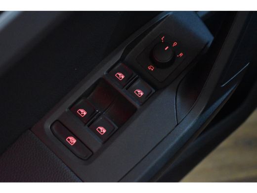 Seat Ibiza TSI 115PK FR-LINE SPORT LEDER/VIRTUAL/LED*** ActivLease financial lease