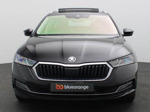 Skoda Octavia Combi 1.4 TSI iV PHEV Business Edition Plus 204PK DSG Pano-Schuifdak, Leder, Trekhaak, Head-Up Di... ActivLease financial lease