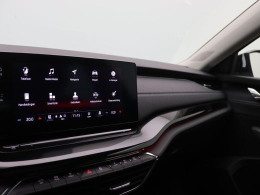 Skoda Octavia Combi 1.4 TSI iV PHEV Business Edition Plus 204PK DSG Pano-Schuifdak, Leder, Trekhaak, Head-Up Di... ActivLease financial lease