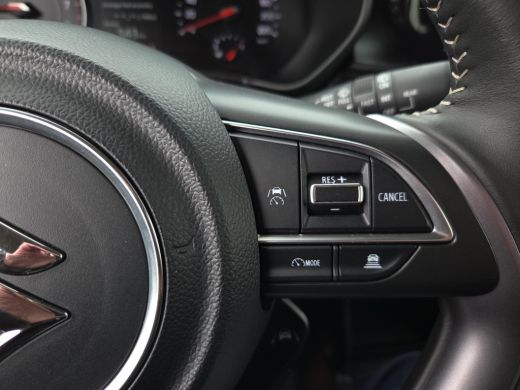 Suzuki Swift 1.2 Select Smart Hybrid Automaat | Apple CarPlay | Blindspot | Parkeersensoren | Rijklaar incl. g... ActivLease financial lease