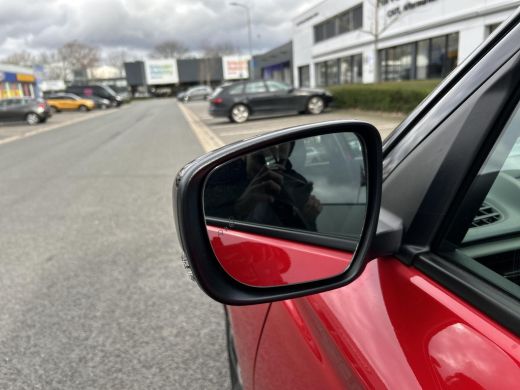 Suzuki Swift 1.2 Style Smart Hybrid ActivLease financial lease