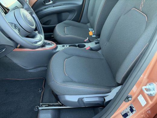 Toyota Aygo Hybrid 115 pulse ActivLease financial lease