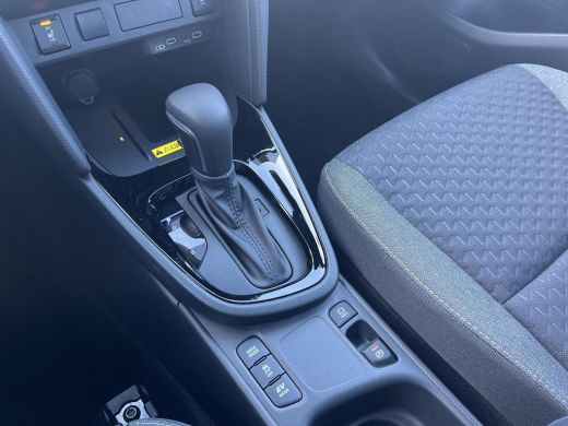 Toyota Yaris Cross 1.5 Hybrid 115 Dynamic | Navigatie | Apple CarPlay/Android auto | Comfort pack ActivLease financial lease