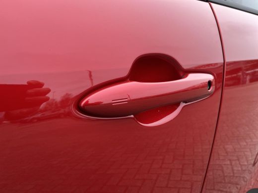 Toyota Yaris Cross 1.5 Hybrid 130 GR SPORT | Plus Pack | &euro; 2.000 extra inruilwaarde | ActivLease financial lease