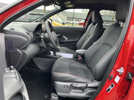 Toyota Yaris Cross 1.5 Hybrid 130 GR SPORT | Plus Pack | &euro; 2.000 extra inruilwaarde | ActivLease financial lease