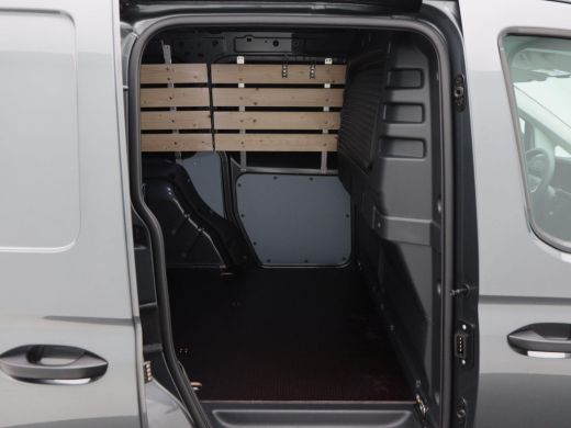 Volkswagen Caddy 2.0 TDi 102 Pk | Trekhaak | CarPlay | Virtual Cockpit | 18 Inch | 26.892 Km !! ActivLease financial lease