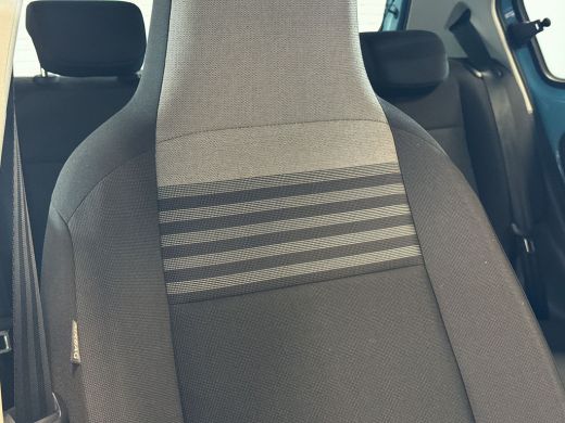 Volkswagen e-up! Style 83pk Design Pakket 'Exterieur' | Parkeersensoren achter | Achteruitrijcamera 'Rear View' ActivLease financial lease