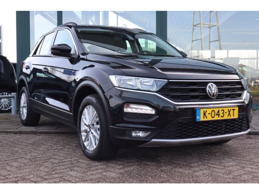 Volkswagen T-Roc 1.5 TSI Style 150PK AUTOMAAT | Cruise control adaptief | Hill hold functie | Navigatiesysteem ActivLease financial lease
