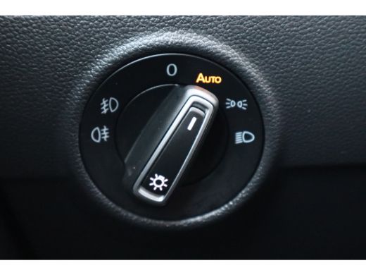 Volkswagen T-Roc 1.5 TSI Style 150PK AUTOMAAT | Cruise control adaptief | Hill hold functie | Navigatiesysteem ActivLease financial lease