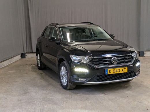 Volkswagen T-Roc 1.5 TSI Style 149PK AUTOMAAT | Cruise control adaptief | Hill hold functie | Navigatiesysteem ActivLease financial lease