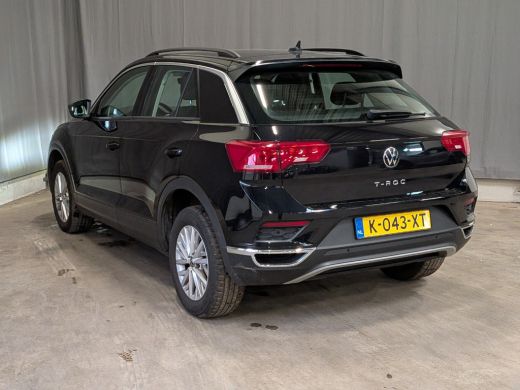 Volkswagen T-Roc 1.5 TSI Style 149PK AUTOMAAT | Cruise control adaptief | Hill hold functie | Navigatiesysteem ActivLease financial lease