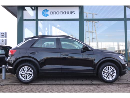Volkswagen T-Roc 1.5 TSI Style 150PK AUTOMAAT | Cruise control adaptief | Hill hold functie | Navigatiesysteem ActivLease financial lease