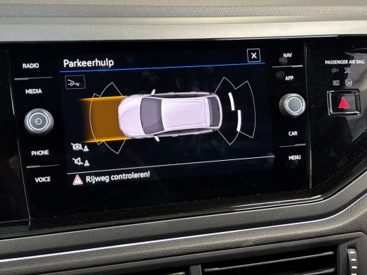Volkswagen Taigo 1.0 115pk TSI R-Line Edition Keyless enty | Led Matrix | Achteruitrijcamera | Parkeersensoren ActivLease financial lease