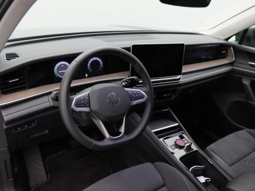 Volkswagen Tayron 1.5 eHybrid 204 Pk Automaat Elegance | Trekhaak | 360&deg; Camera | Stoel Massage | Stoel/Stuur Verwa... ActivLease financial lease