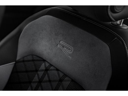 Volkswagen Tiguan 1.4 TSI eHybrid R-Line Business+ | Panorama | Trekhaak | 360 Camera | IQ. Led | Dode Hoek | ActivLease financial lease