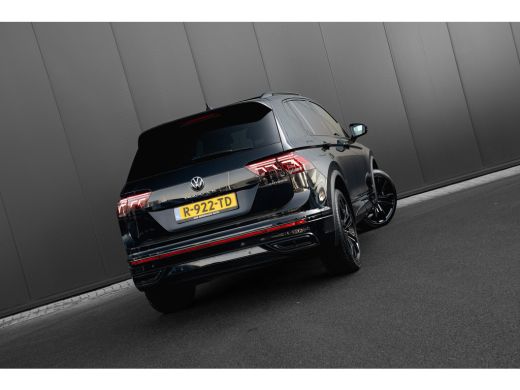 Volkswagen Tiguan 1.4 TSI eHybrid R-Line Business+ | Panorama | Trekhaak | 360 Camera | IQ. Led | Dode Hoek | ActivLease financial lease