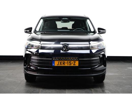Volkswagen Tiguan 1.5 eHybrid 204PK DSG-6 Life Edition | TREKHAAK | CAMERA | STUUR + STOELVERW. | AUTO. A. KLEP | 1... ActivLease financial lease