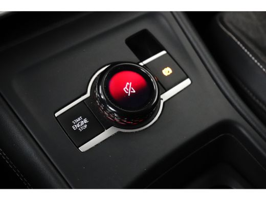 Volkswagen Tiguan 1.5 eHybrid 204PK DSG-6 Life Edition | TREKHAAK | CAMERA | STUUR + STOELVERW. | AUTO. A. KLEP | 1... ActivLease financial lease