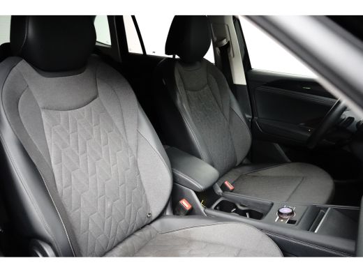 Volkswagen Tiguan 1.5 eHybrid 204PK DSG-6 Life Edition | TREKHAAK | CAMERA | STUUR + STOELVERW. | AUTO. A. KLEP | 1... ActivLease financial lease