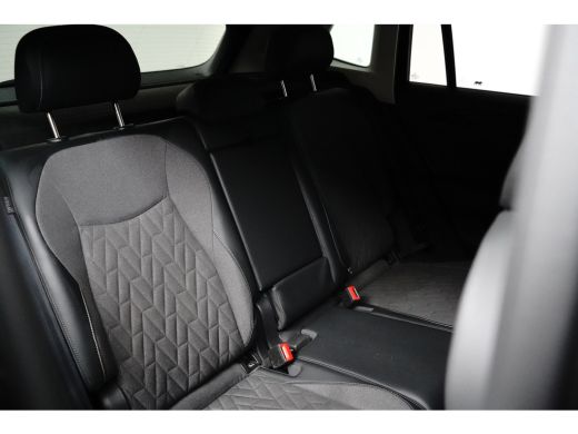 Volkswagen Tiguan 1.5 eHybrid 204PK DSG-6 Life Edition | TREKHAAK | CAMERA | STUUR + STOELVERW. | AUTO. A. KLEP | 1... ActivLease financial lease