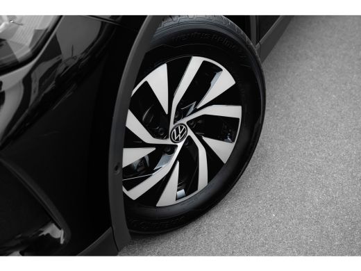Volkswagen Tiguan 1.5 eTSI Life Edition | Trekhaak | Stoelverwarming V+A | Camera | Dode Hoek | ActivLease financial lease