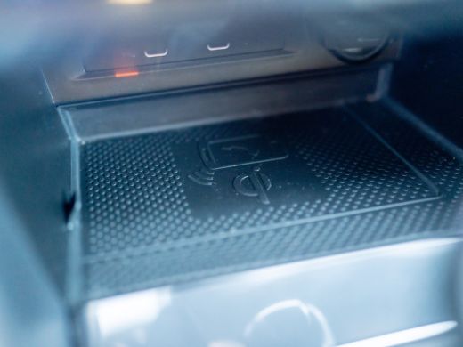 Volkswagen Tiguan 1.5 TSI R-Line Business+ | 360 Camera | 20'' | IQ Light | Groot Navi | Prijs Rijklaar!! ActivLease financial lease