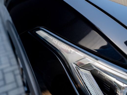 Volkswagen Tiguan 1.5 TSI R-Line Business+ | 360 Camera | 20'' | IQ Light | Groot Navi | Prijs Rijklaar!! ActivLease financial lease