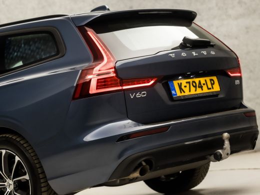 Volvo  V60 2.0 B3 Sport 177Pk Automaat (APPLE CARPLAY, GROOT NAVI, STUUR/STOELVERWARMING, CAMERA, SPORTSTOEL... ActivLease financial lease