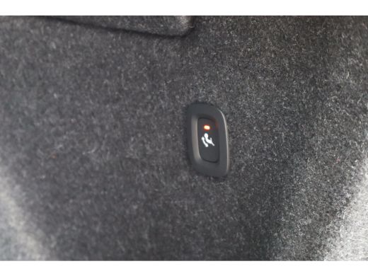 Volvo  XC60 T6 350PK Ultra Dark | 360&deg; | Trekhaak | Head-up | Adap Cruise | HK Audio | Memory | 20'' ActivLease financial lease