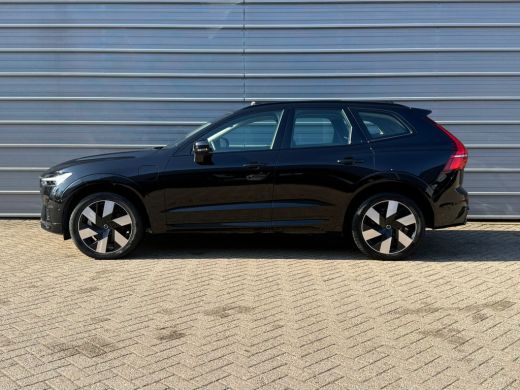 Volvo  XC60 T6 350PK Ultra Dark | 360&deg; | Trekhaak | Head-up | Adap Cruise | HK Audio | Memory | 20'' ActivLease financial lease