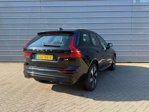 Volvo  XC60 T6 350PK Ultra Dark | 360&deg; | Trekhaak | Head-up | Adap Cruise | HK Audio | Memory | 20'' ActivLease financial lease