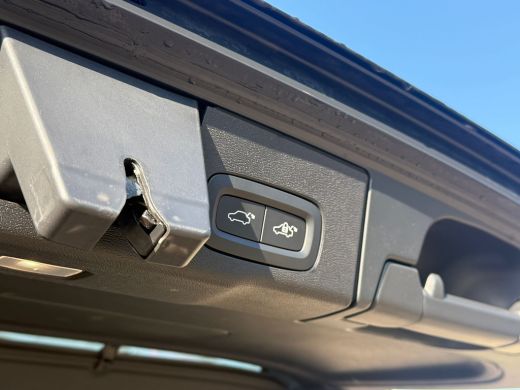 Volvo  XC60 T6 350PK Ultra Dark | 360&deg; | Trekhaak | Head-up | Adap Cruise | HK Audio | Memory | 20'' ActivLease financial lease