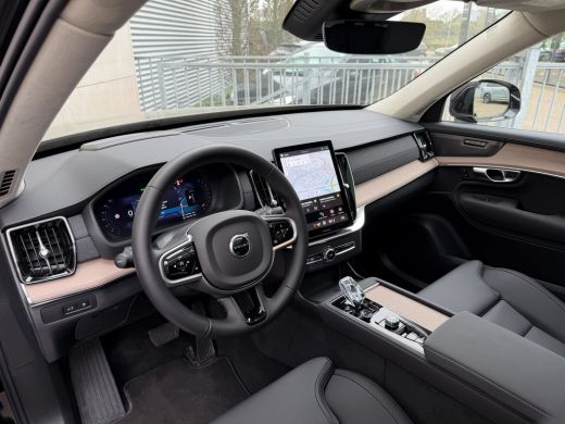 Volvo  XC90 2.0 T8 Plug-in hybrid AWD Ultra Bright Pano-Keyless-Head up-360-H&K ActivLease financial lease