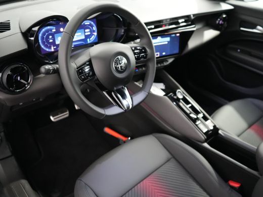 Alfa Romeo Junior Elettrica Speciale Automaat ActivLease financial lease