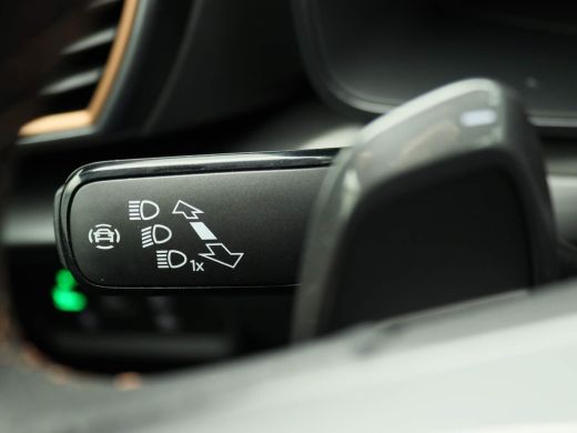 CUPRA Formentor 1.4 e-Hybrid Adrenaline 204PK DSG Panoramadak, achteruitrijcamera, keyless, side assist, alarm, 1... ActivLease financial lease