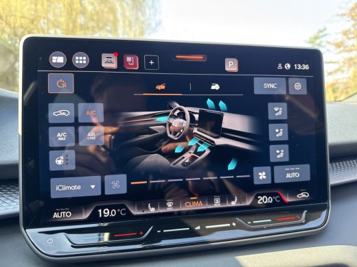 CUPRA Terramar 1.5 TSIe 150PK BUSINESS HEAD-UP/NAVI/CAMERA/LEDER MATRIX FABRIEKS GARANTIE ActivLease financial lease