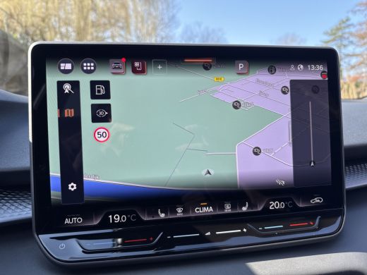 CUPRA Terramar 1.5 TSIe 150PK BUSINESS HEAD-UP/NAVI/CAMERA/LEDER MATRIX FABRIEKS GARANTIE ActivLease financial lease