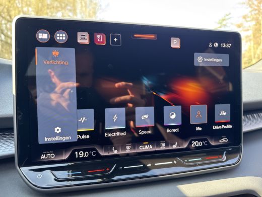 CUPRA Terramar 1.5 TSIe 150PK BUSINESS HEAD-UP/NAVI/CAMERA/LEDER MATRIX FABRIEKS GARANTIE ActivLease financial lease