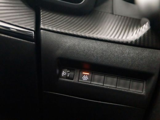 Peugeot 2008 1.2 PureTech Allure Sport (VIRTUAL COCKPIT, APPLE CARPLAY, GROOT NAVI, 360 CAMERA, LEDER, SPORTST... ActivLease financial lease