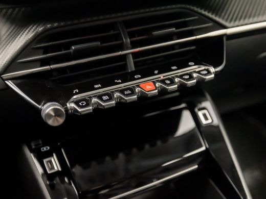 Peugeot 2008 1.2 PureTech Allure Sport (VIRTUAL COCKPIT, APPLE CARPLAY, GROOT NAVI, 360 CAMERA, LEDER, SPORTST... ActivLease financial lease