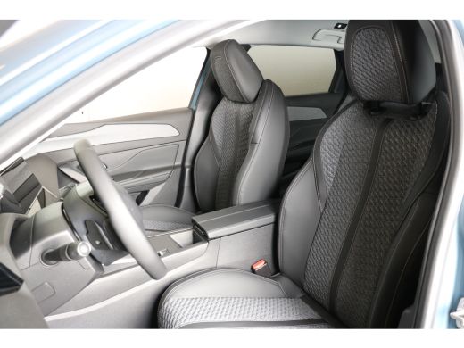 Peugeot 308 SW 1.2 Hybrid 145 e-DCS6 Allure | Achterbank in delen neerklapbaar | Achteropkomend verkeer waars... ActivLease financial lease