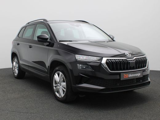 Skoda Karoq 1.5 TSI ACT Business Edition 150PK DSG Achteruitrijcamera, Navi via Apple Carplay/Android Auto, K... ActivLease financial lease