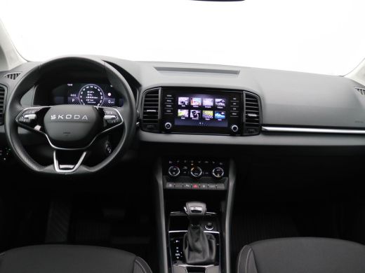 Skoda Karoq 1.5 TSI ACT Business Edition 150PK DSG Achteruitrijcamera, Navi via Apple Carplay/Android Auto, K... ActivLease financial lease