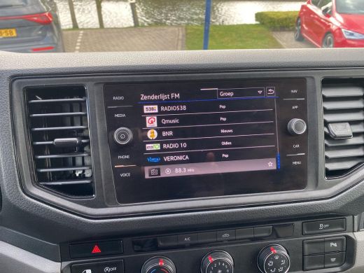 Volkswagen Crafter 35 2.0 TDI L4H3 | FWD | 140 pk | Trekhaak | Bijrijders Bank | PDC | ActivLease financial lease